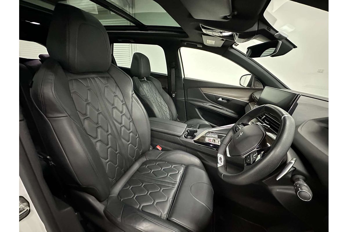 2022 Peugeot 5008 GT Sport P87