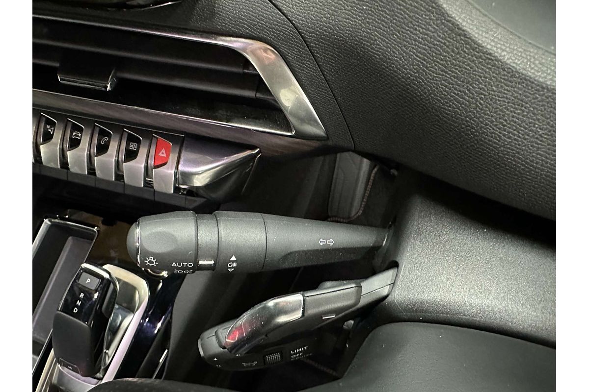 2022 Peugeot 5008 GT Sport P87