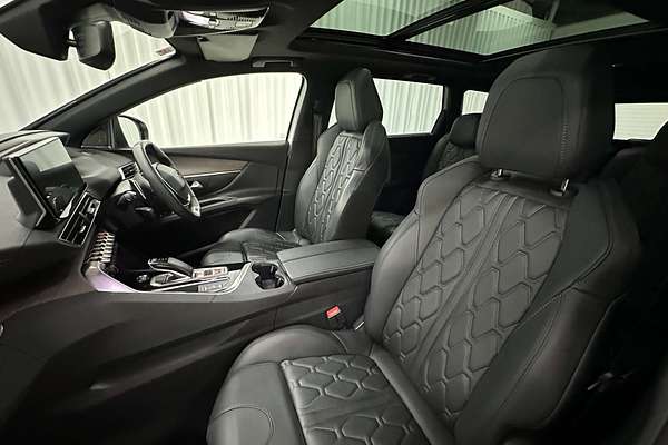 2022 Peugeot 5008 GT Sport P87