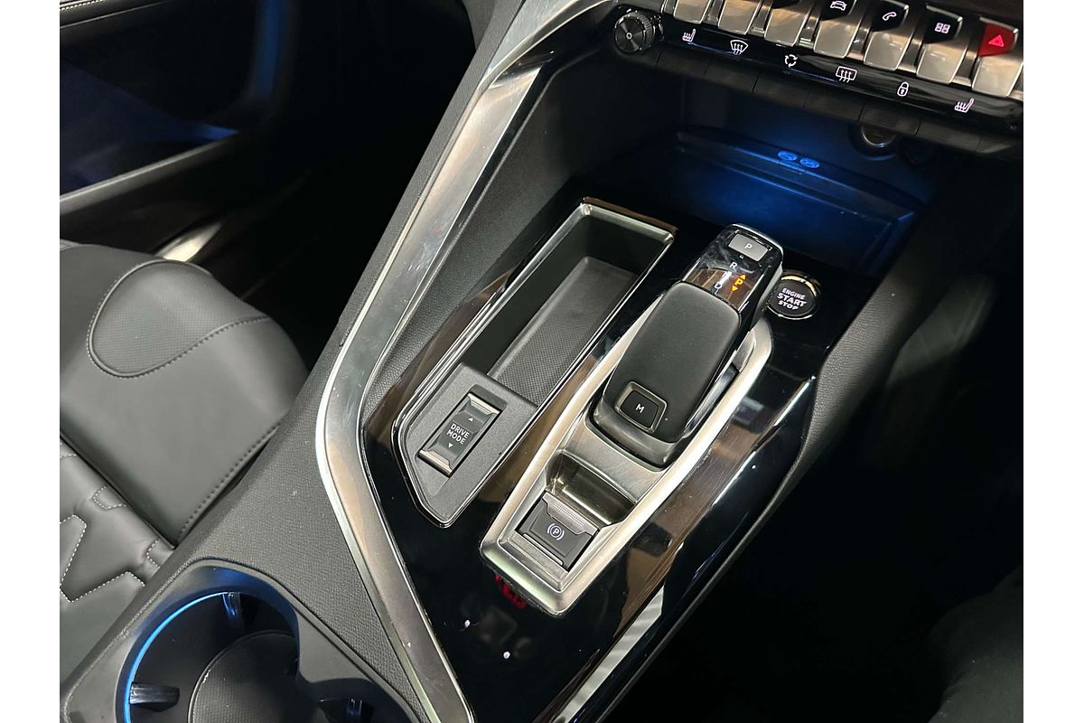 2022 Peugeot 5008 GT Sport P87