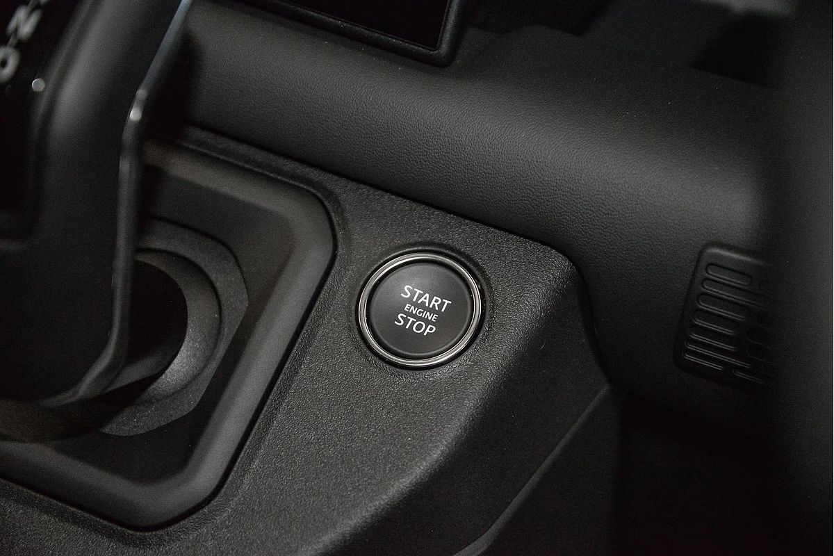 2024 Land Rover Defender 130 P400 X-Dynamic SE L663