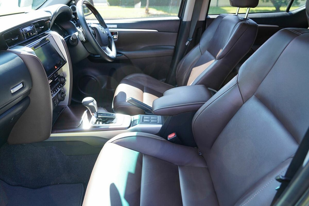 2019 Toyota Fortuner Crusade GUN156R MY19