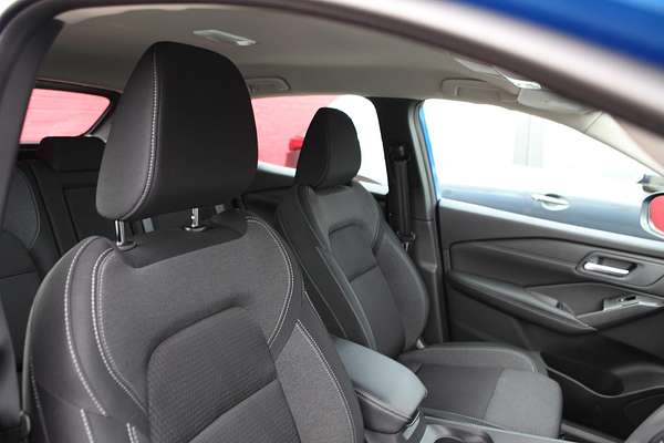 2024 Nissan QASHQAI ST J12