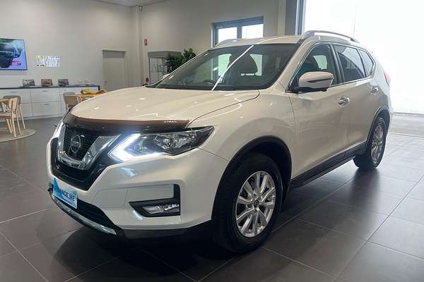 2017 Nissan X-TRAIL ST-L T32