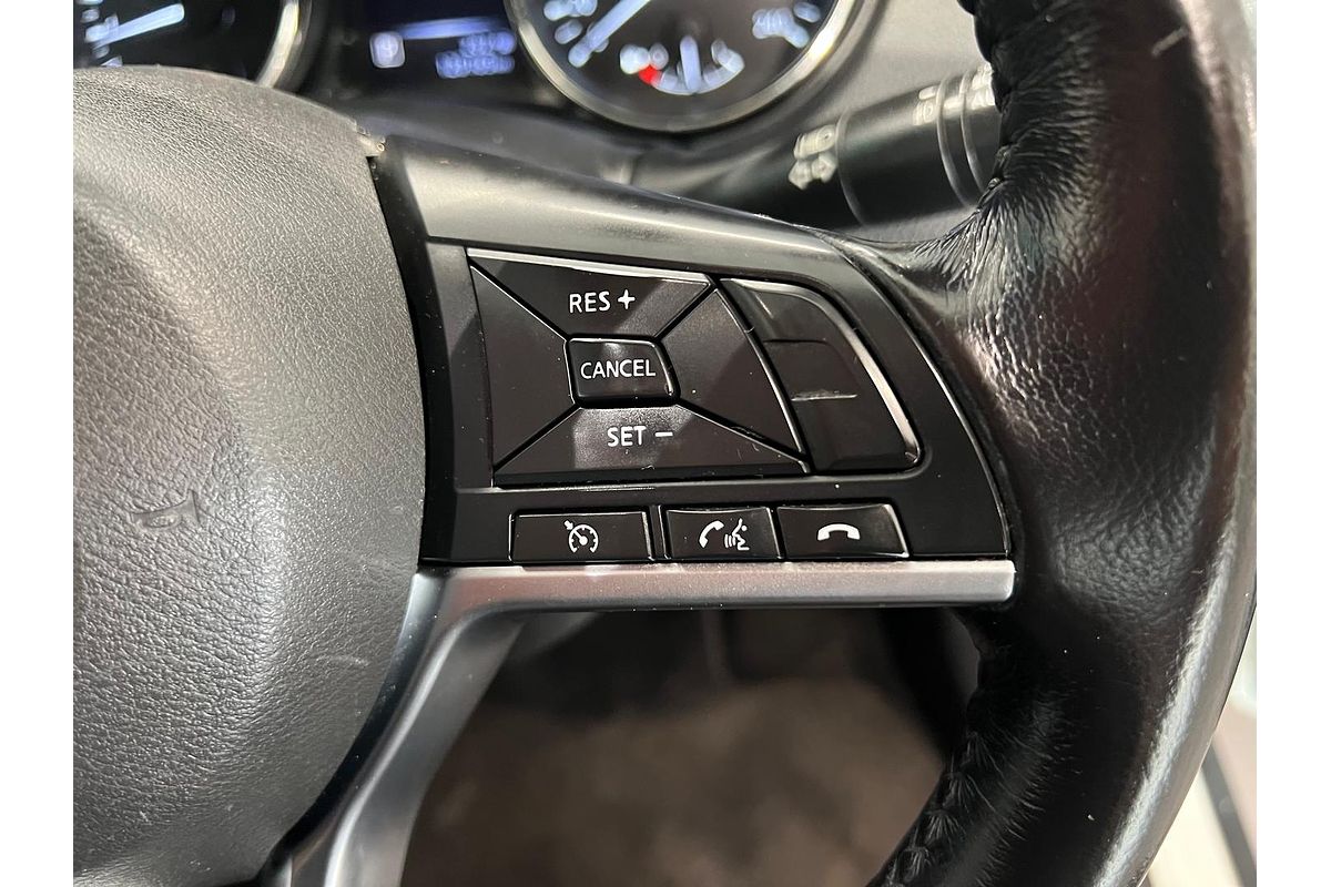2017 Nissan X-TRAIL ST-L T32