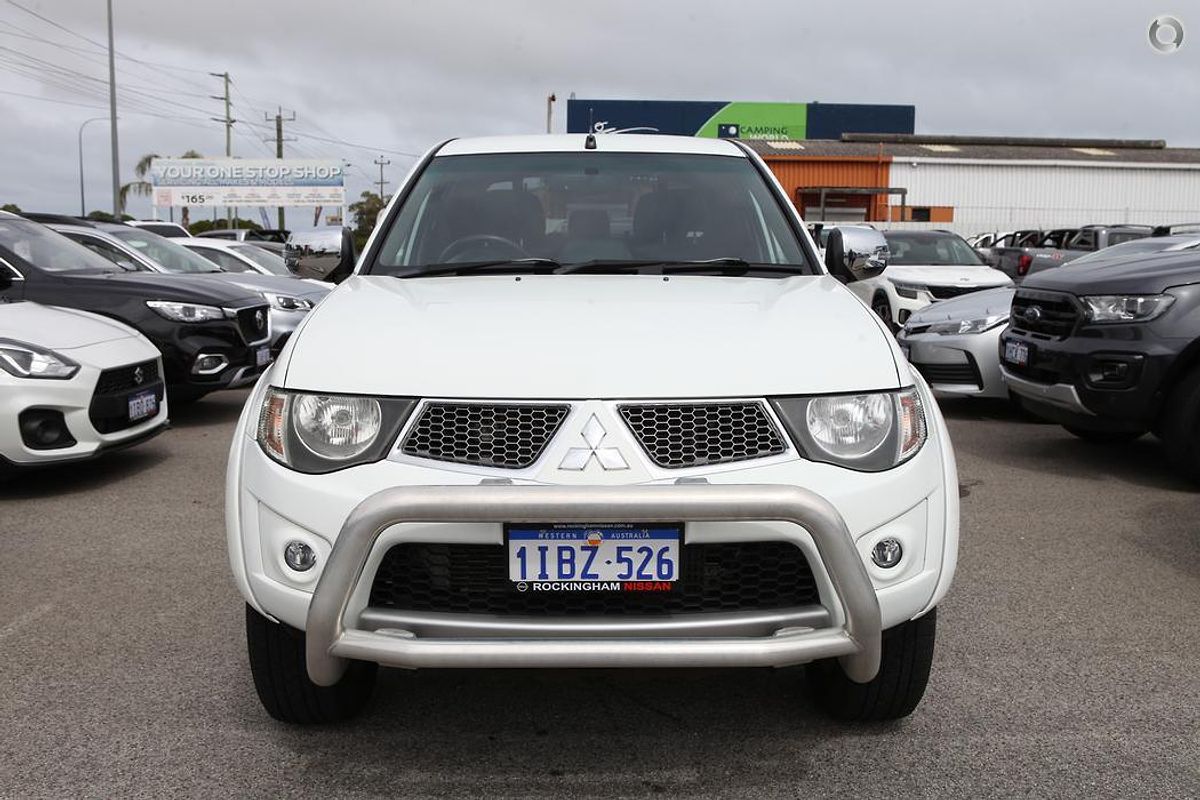 2014 Mitsubishi Triton GLX-R Warrior MN 4X4