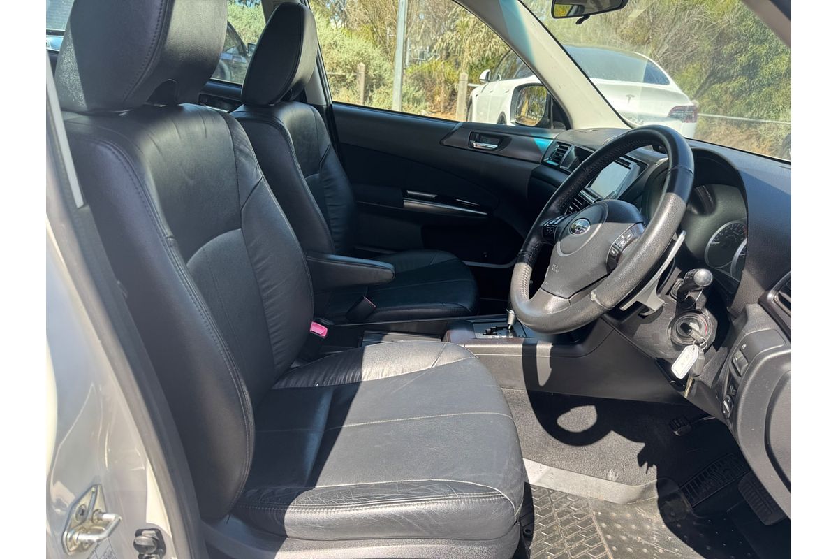 2014 Subaru Liberty Exiga Premium 5GEN