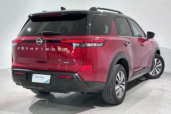 2023 Nissan Pathfinder Ti R53