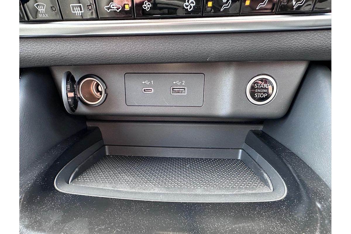 2024 Nissan X-TRAIL ST-L T33