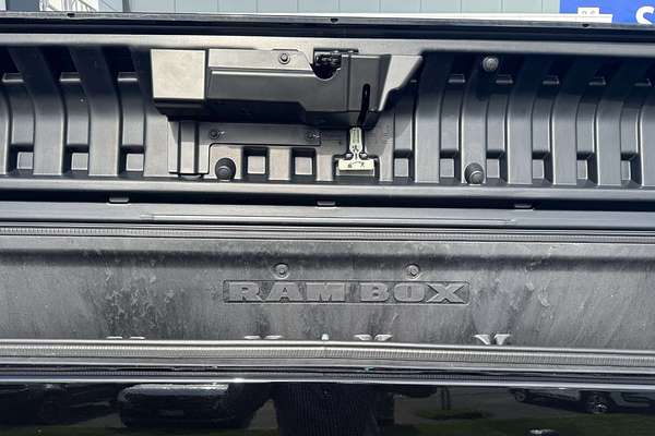 2024 RAM 2500 Laramie Rambox DJ 4X4