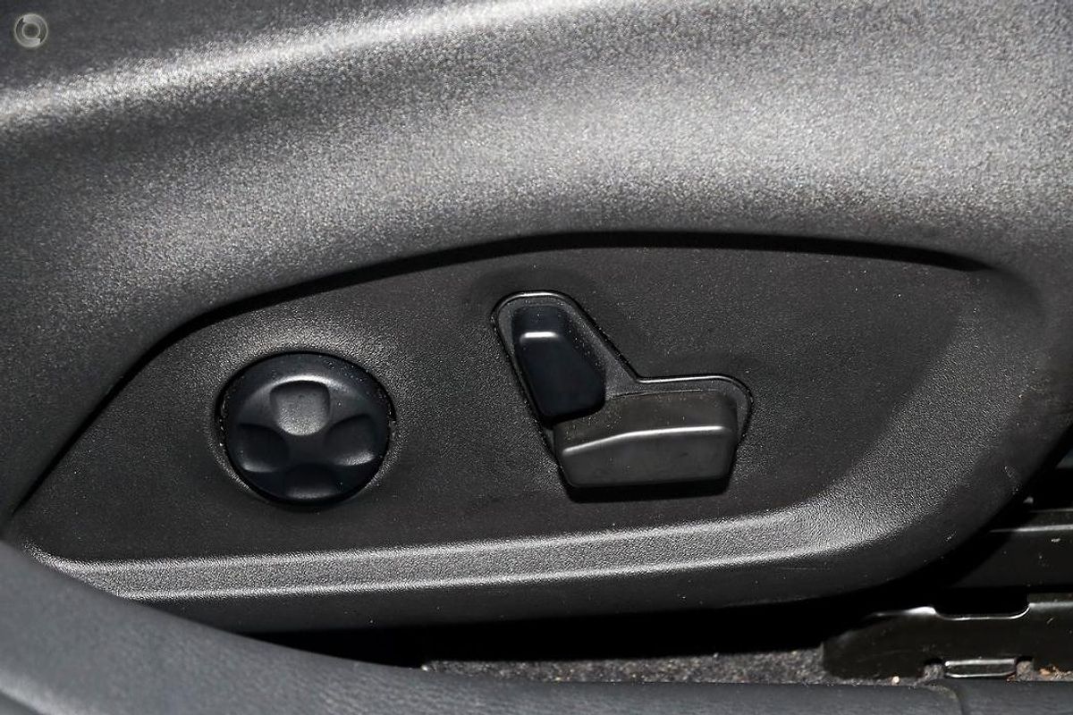 2023 Jeep Compass S-Limited M6