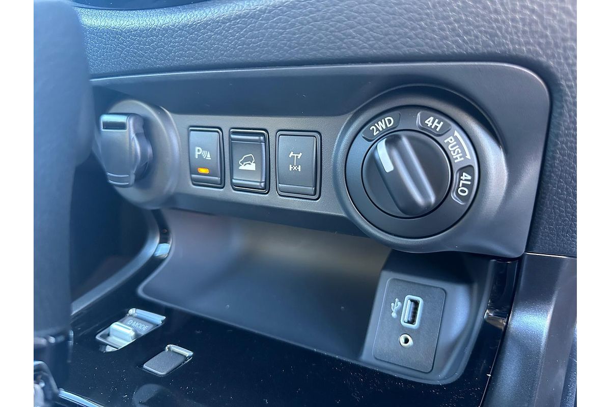 2024 Nissan Navara PRO-4X D23 4X4