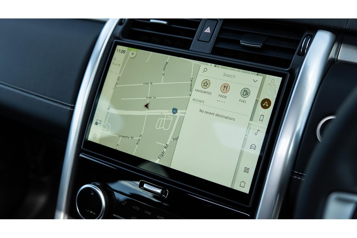 2024 Land Rover Discovery D300 Dynamic SE Series 5