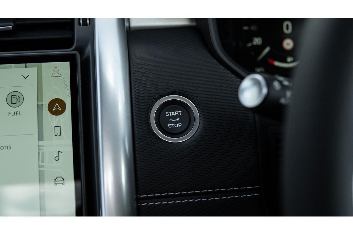 2024 Land Rover Discovery D300 Dynamic SE Series 5