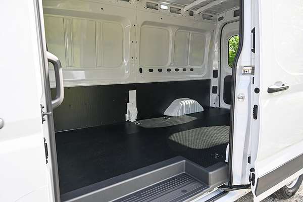 2024 LDV Deliver 9 LWB