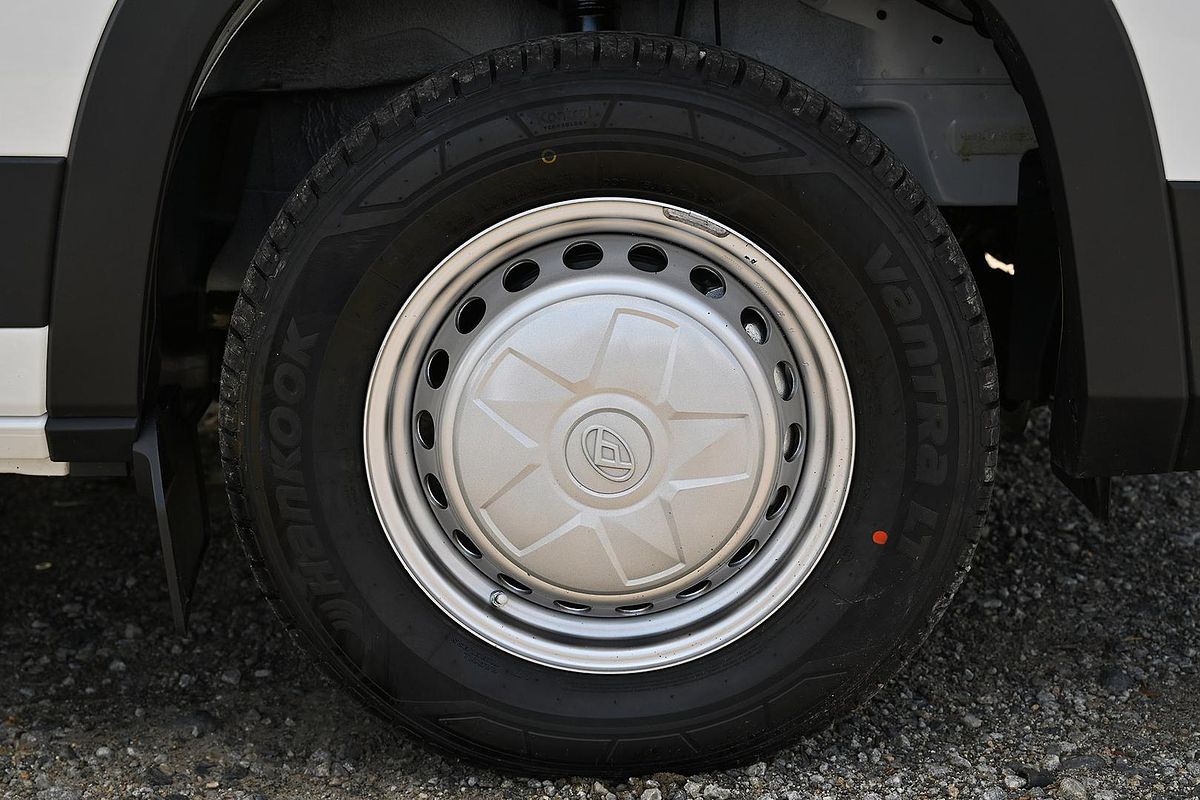 2024 LDV Deliver 9 LWB