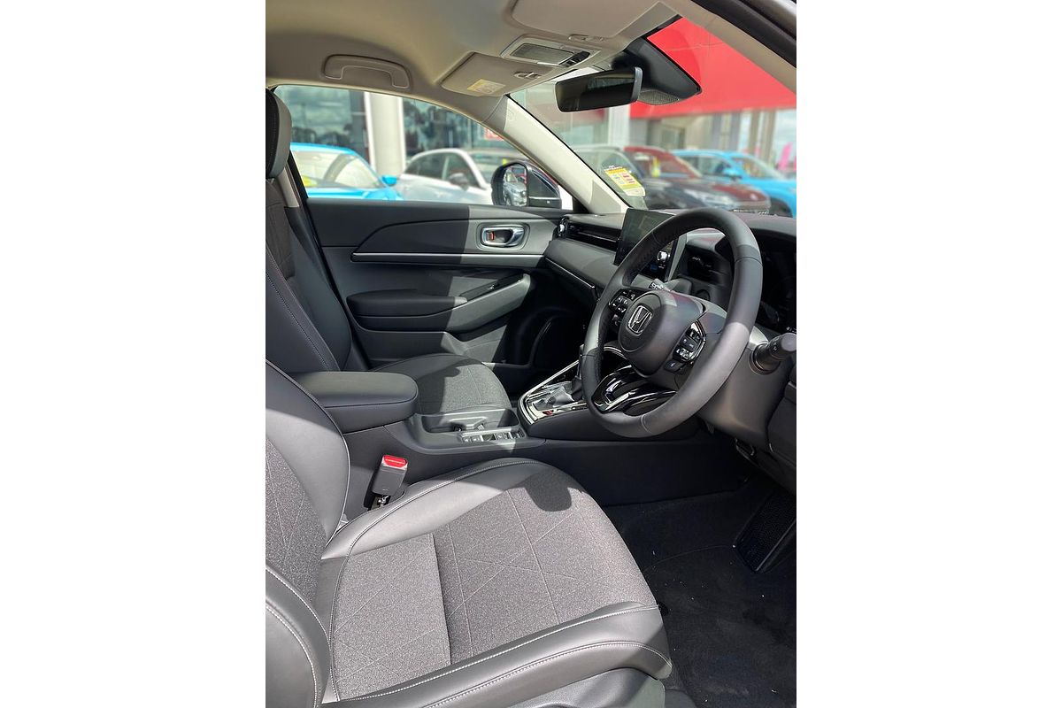 2023 Honda HR-V e:HEV L