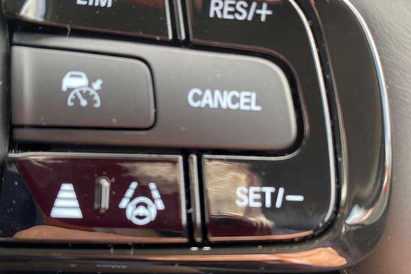 2023 Honda HR-V e:HEV L