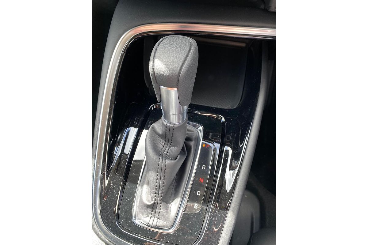 2023 Honda HR-V e:HEV L