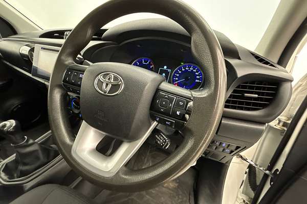 2019 Toyota Hilux SR GUN126R 4X4