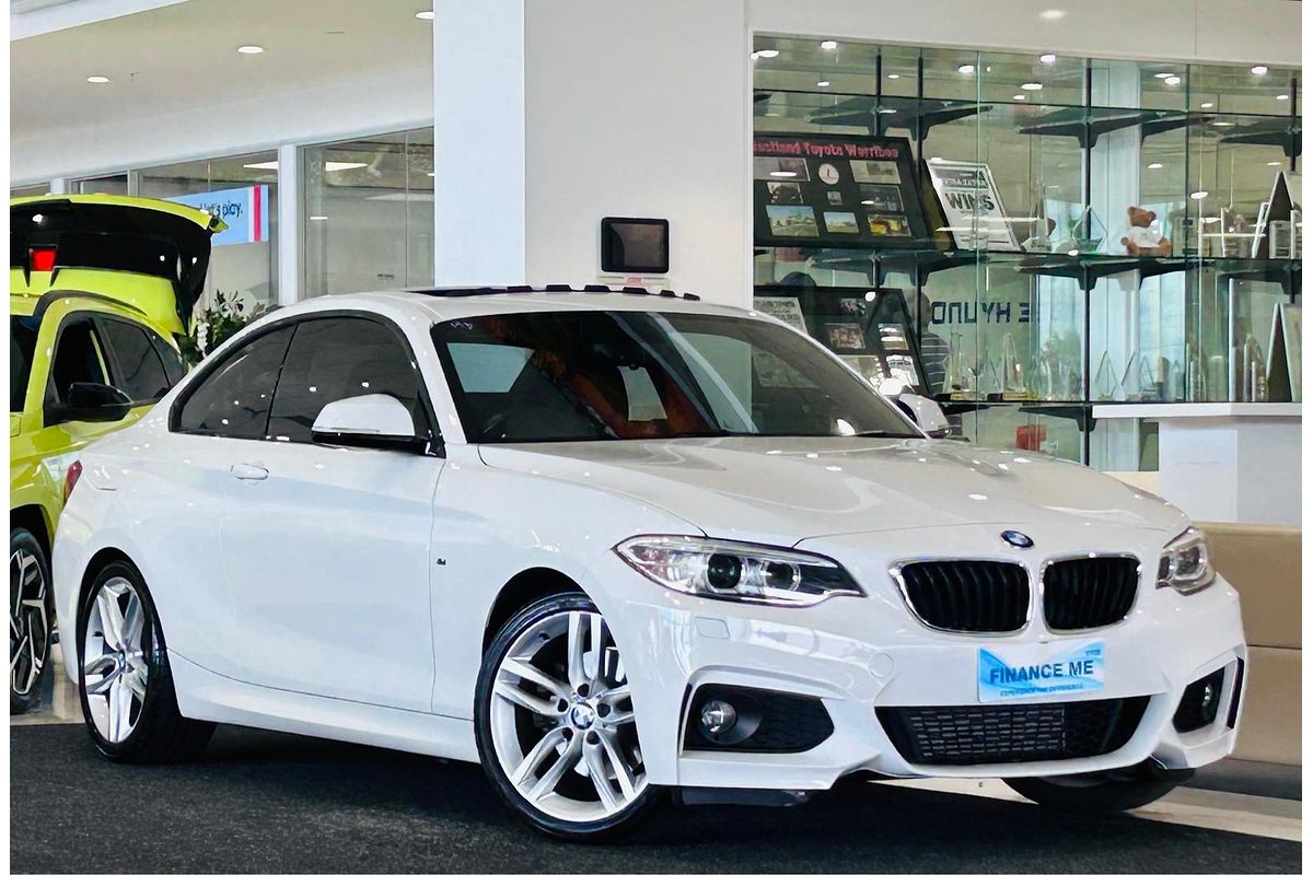 2015 BMW 2 Series 220i M Sport F22