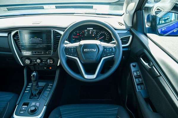 2024 Isuzu MU-X LS-M