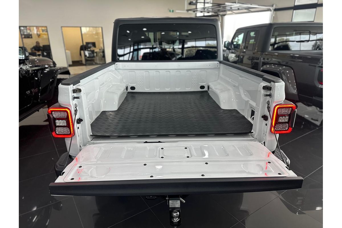2023 Jeep Gladiator Night Eagle JT All Wheel Drive