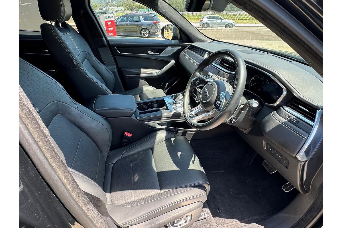 2022 Jaguar F-PACE 400 Sport X761