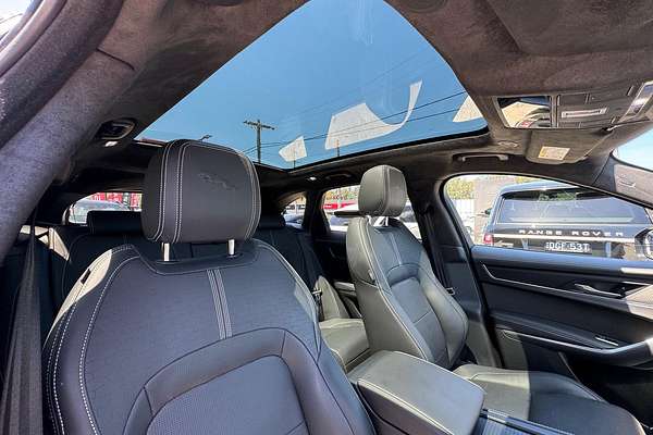 2022 Jaguar F-PACE 400 Sport X761