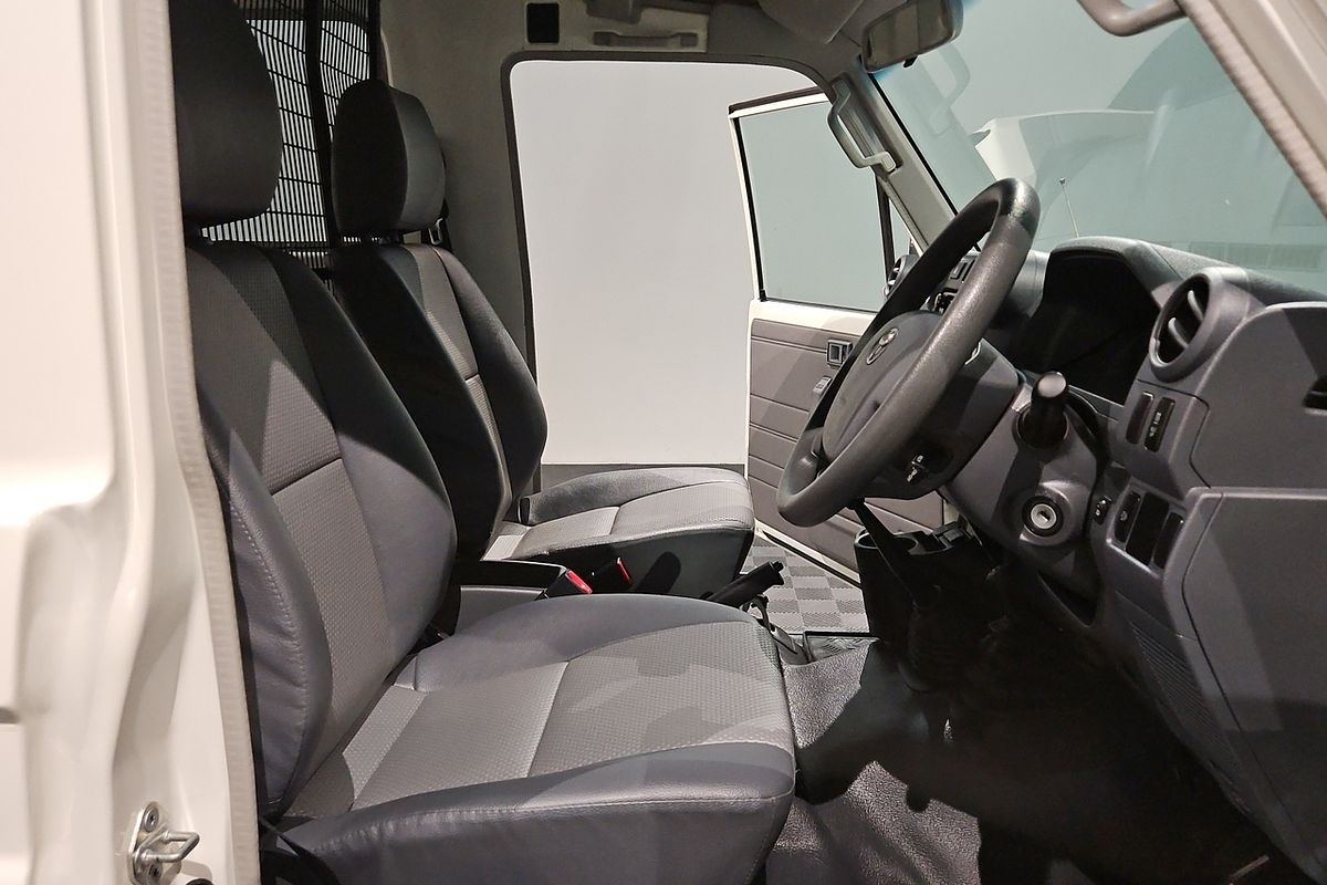 2020 Toyota Landcruiser Workmate Troopcarrier VDJ78R