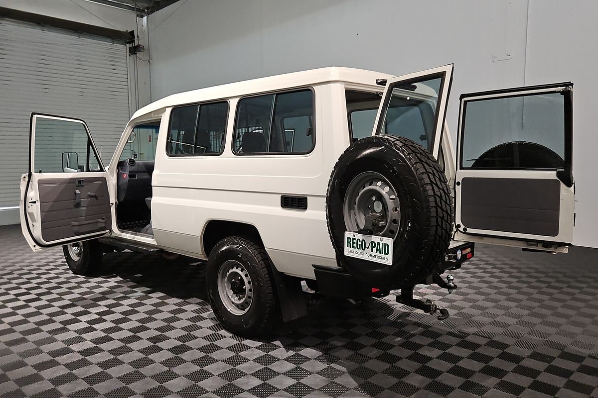 2020 Toyota Landcruiser Workmate Troopcarrier VDJ78R