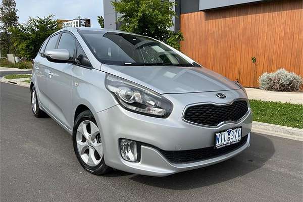 2013 Kia RONDO Si RP