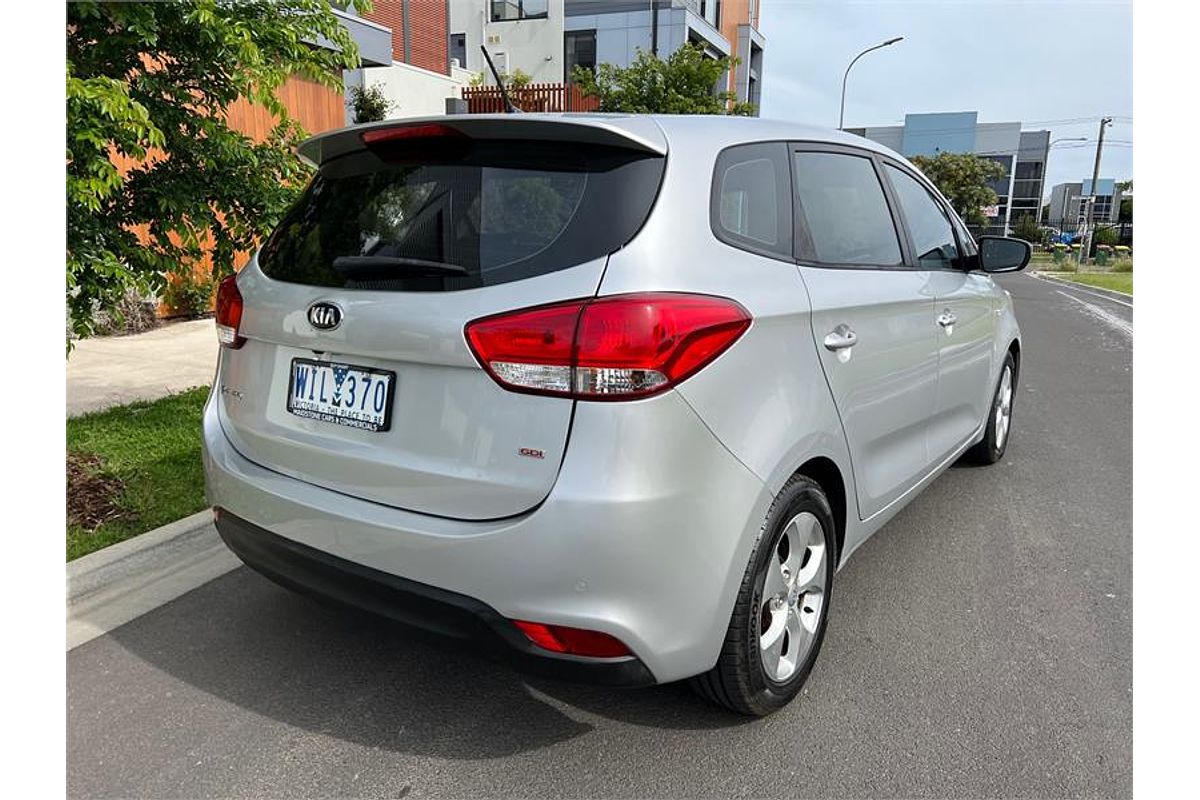 2013 Kia RONDO Si RP