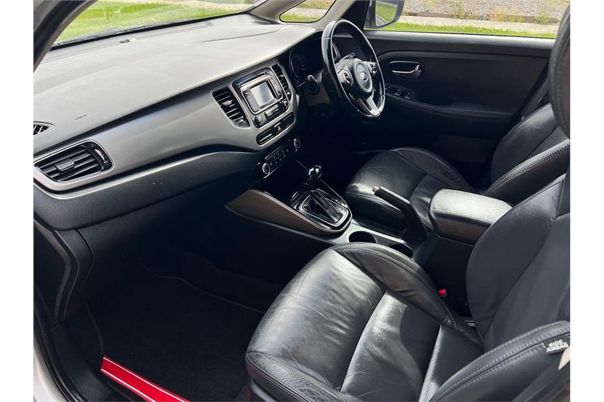 2013 Kia RONDO Si RP