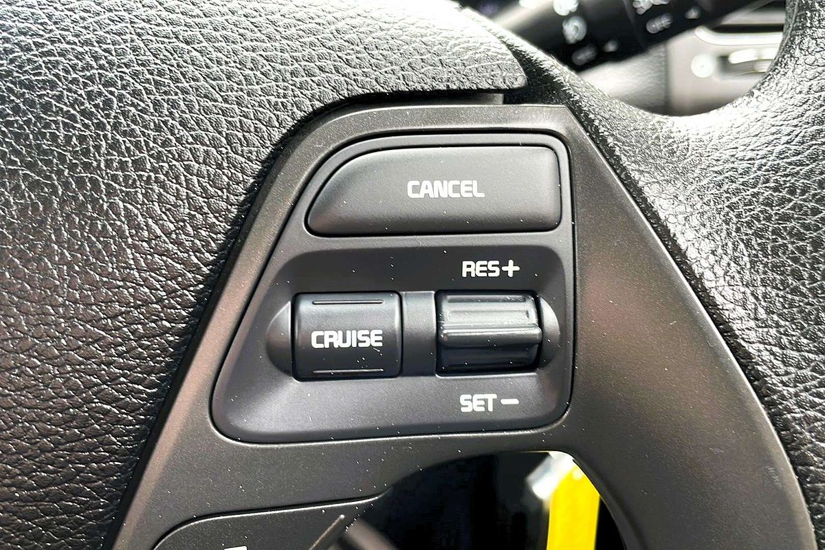 2017 Kia Cerato S YD