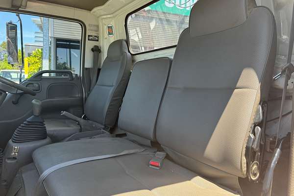 1996 Isuzu NPS 4X4 300