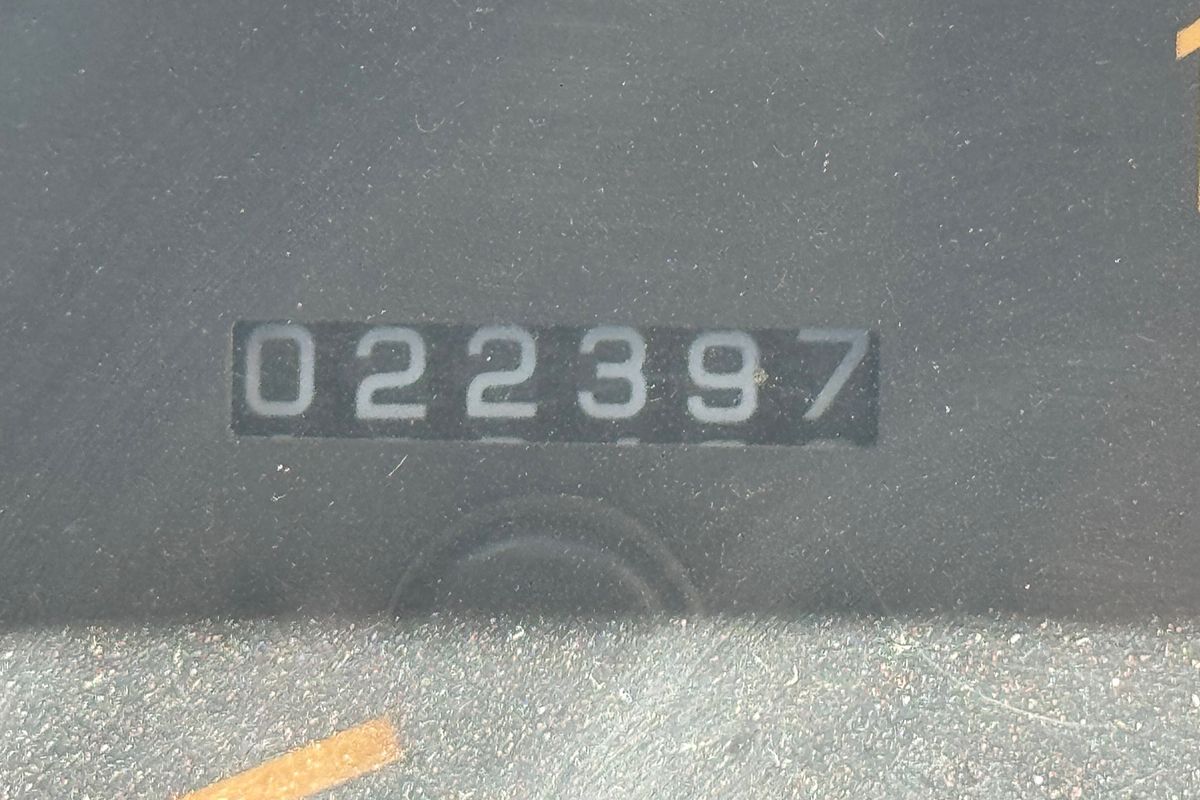 1996 Isuzu NPS 4X4 300