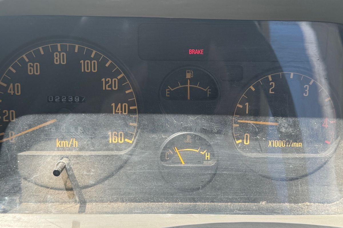 1996 Isuzu NPS 4X4 300