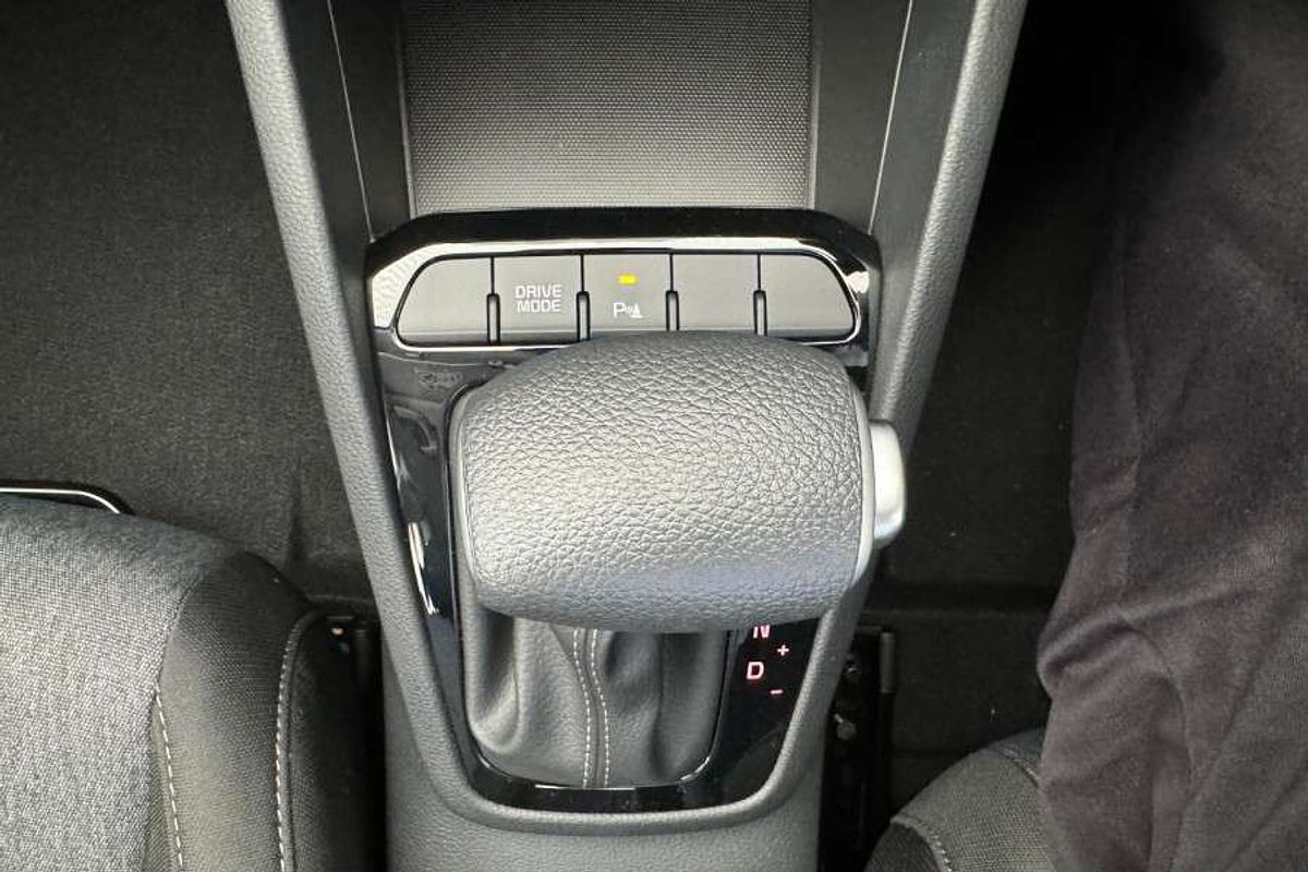 2024 Kia Stonic S YB