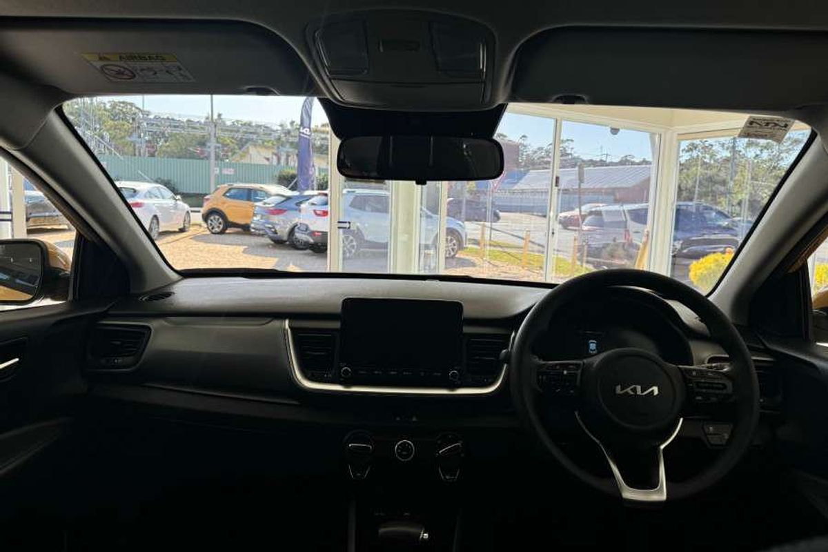 2024 Kia Stonic S YB