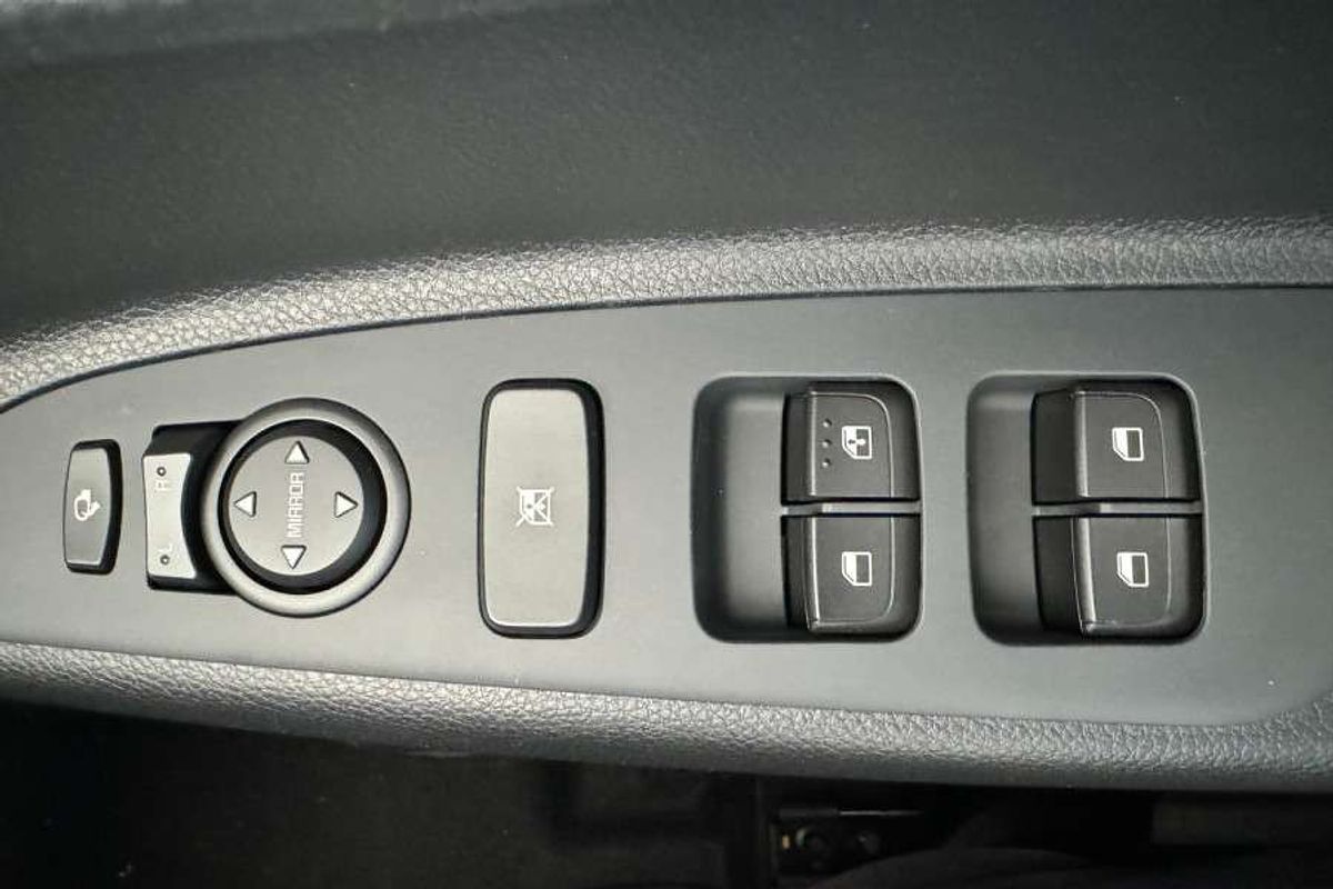 2024 Kia Stonic S YB