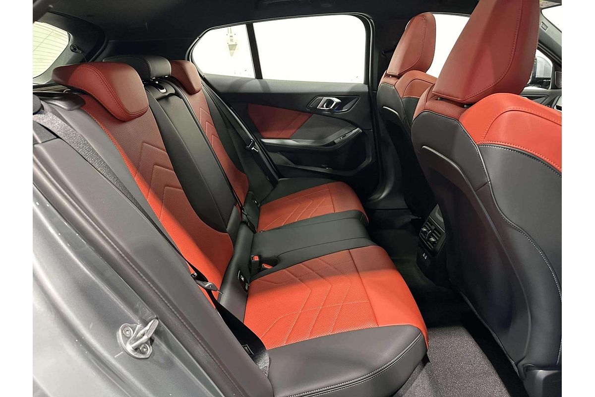2024 BMW 1 Series 118 M Sport F70