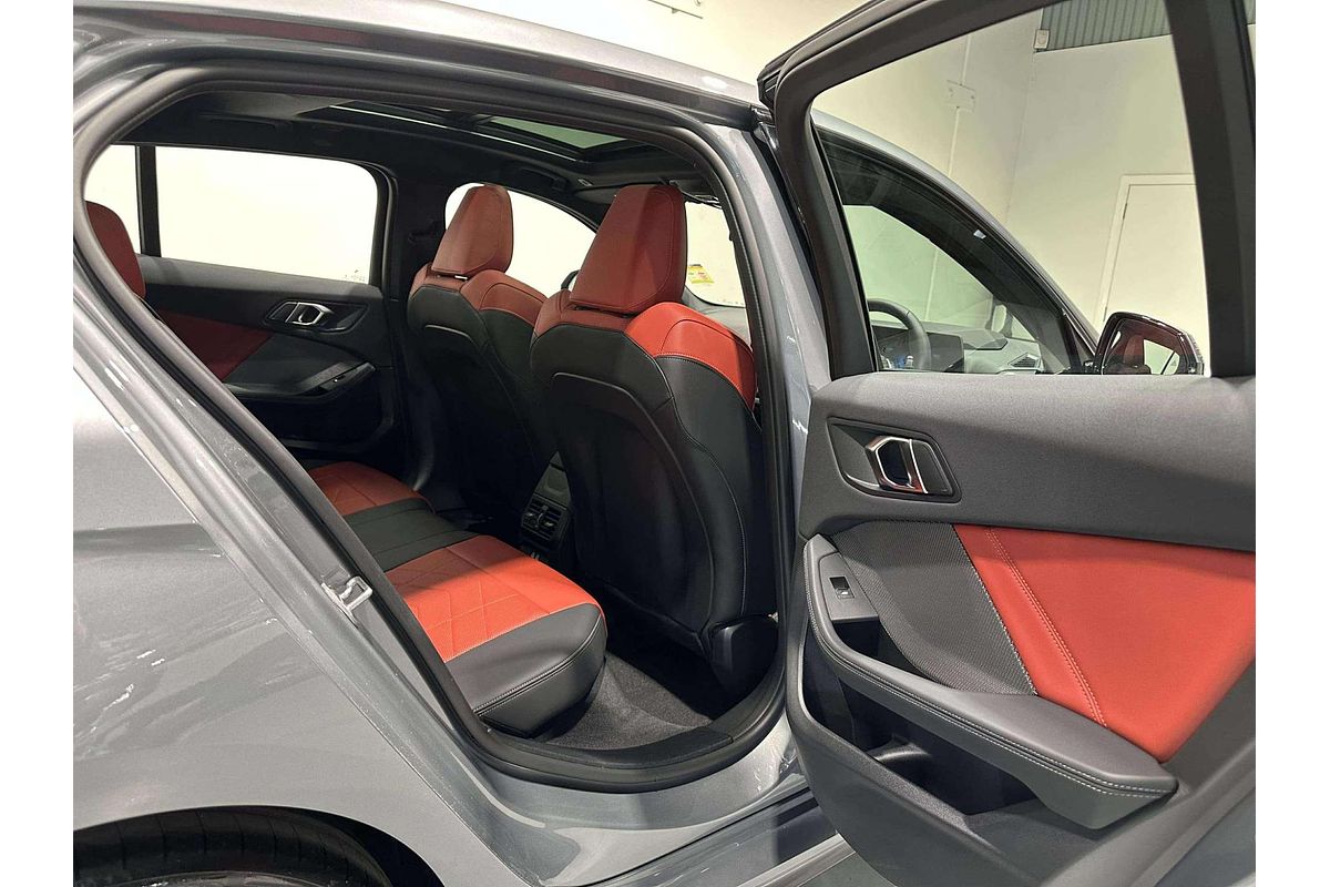 2024 BMW 1 Series 118 M Sport F70