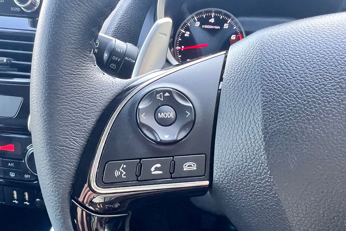 2023 Mitsubishi Eclipse Cross LS YB