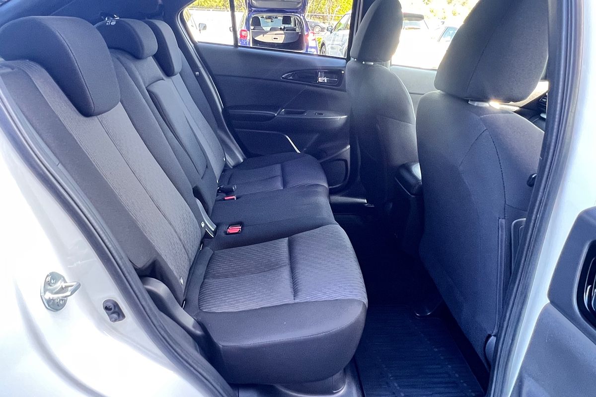 2023 Mitsubishi Eclipse Cross LS YB