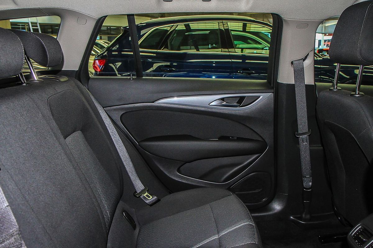 2018 Holden Commodore LT ZB