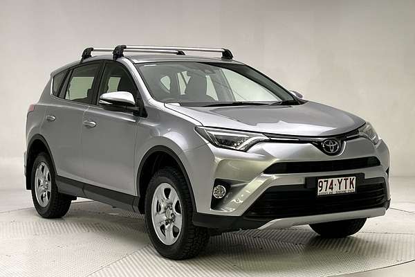 2017 Toyota RAV4 GX ASA44R