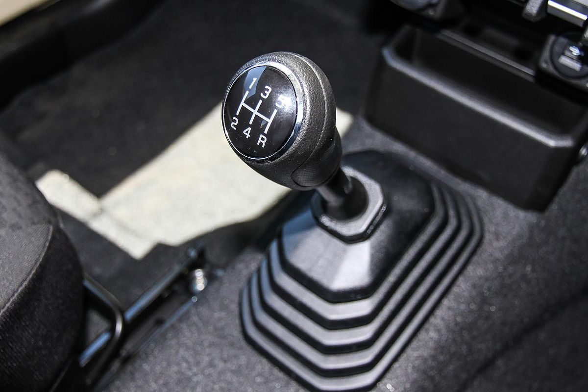 2024 Suzuki Jimny GLX GJ