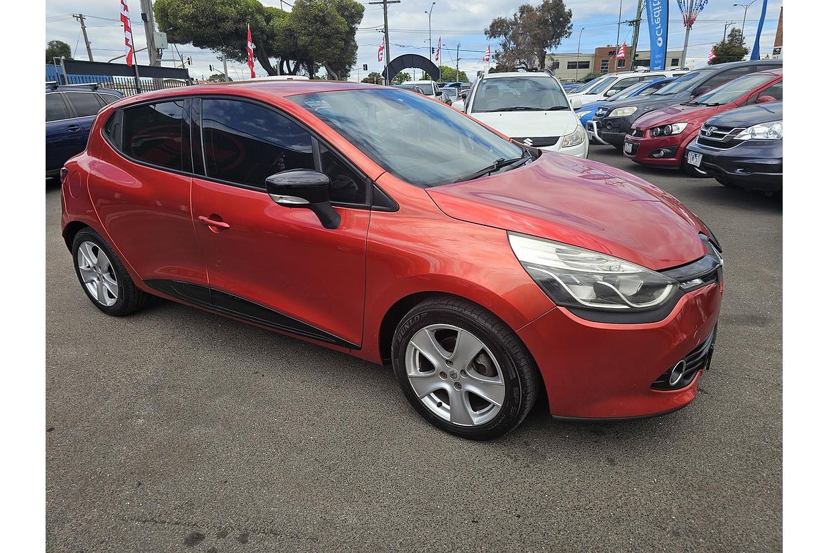 2015 Renault Clio Dynamique IV B98