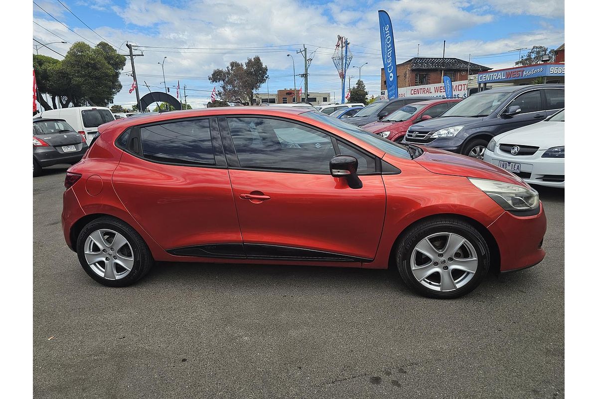 2015 Renault Clio Dynamique IV B98